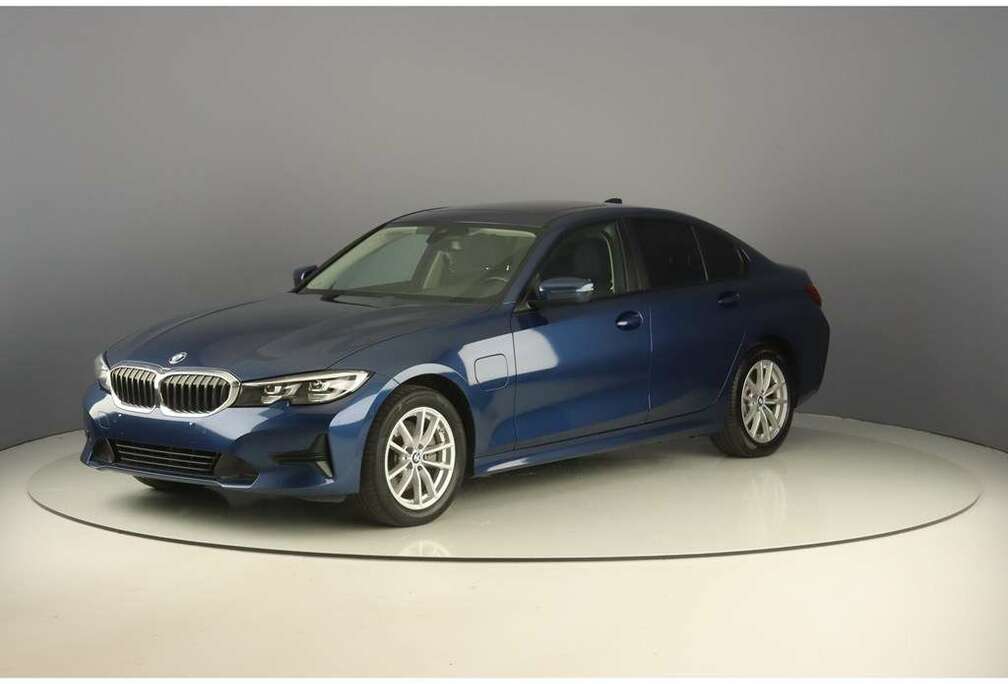 BMW e 204pk Pack Drive Assist