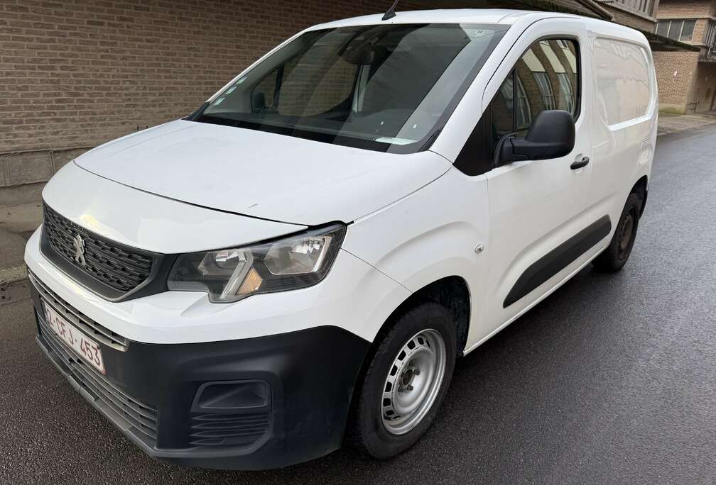 Peugeot 1.6 hdi Airco 2019/08 Export ou Professionnel