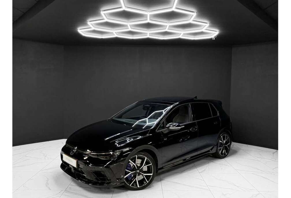 Volkswagen R Performance / Akrapovic / 360 / Head UP / Facel