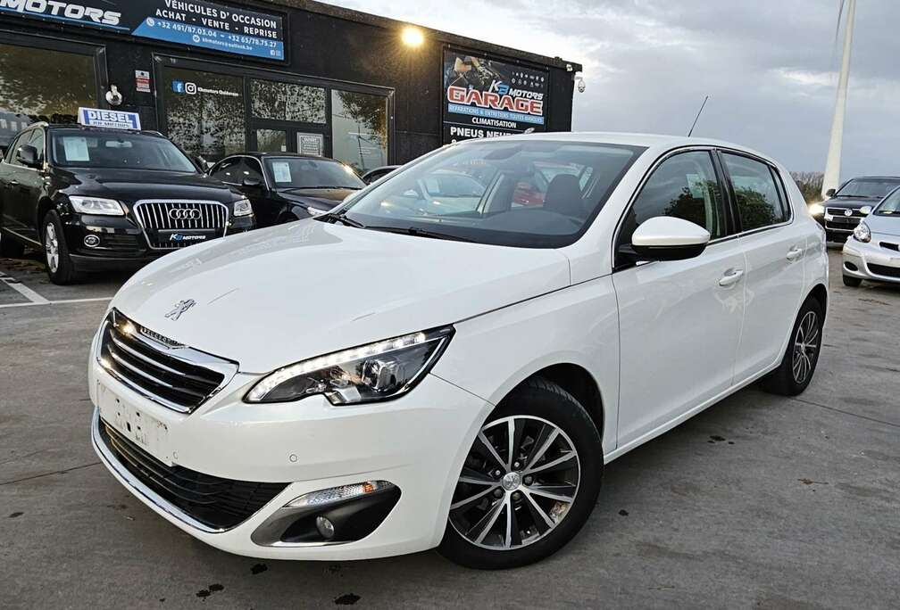 Peugeot 1.2 PureTech Allure STT - Vente Pro