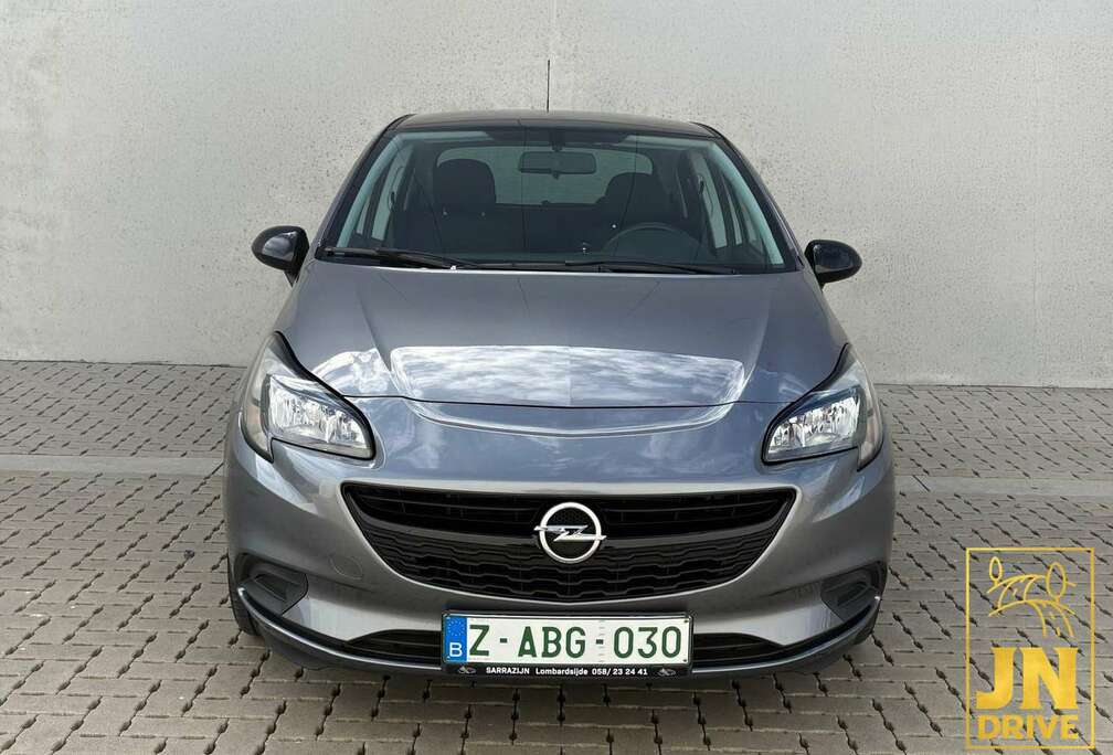 Opel Corsa 1.2i Black Edition