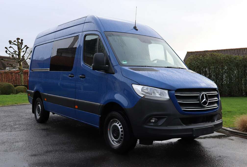 Mercedes-Benz 317 CDI - L2H2 - trekhaak 3.5 ton - 30.630km - 27750 euro+taks