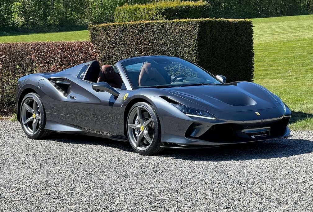 Ferrari F8 Spider - 1 owner - Like new