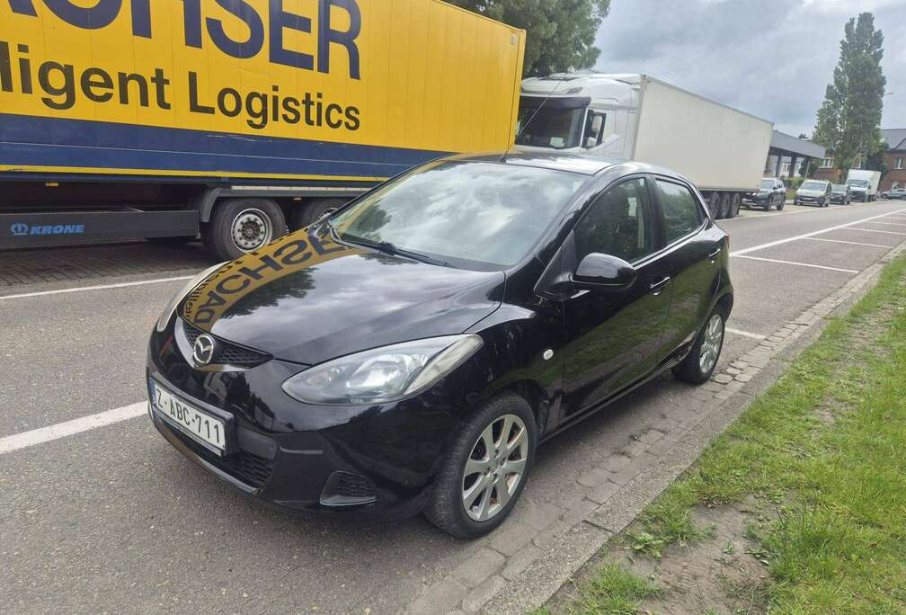 Mazda 1.3i - Airco - Reeds Gekeurd voor verkoop + Klaar voor inschrijving - Garantie - Volledige onderhoudsboek
