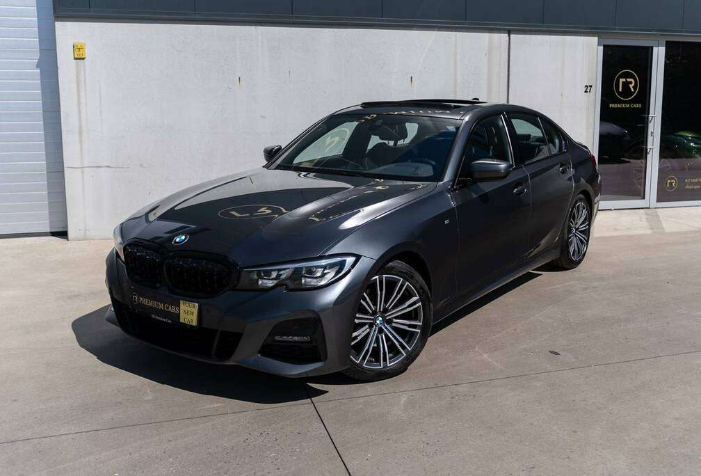 BMW M-Pack l Sunroof l Camera l Trekhaak l Heated Seats l H/K