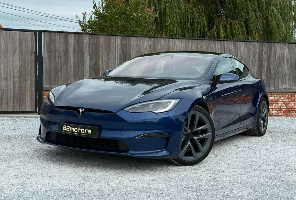 Tesla long range/100kWh/yoke/self driving/21\