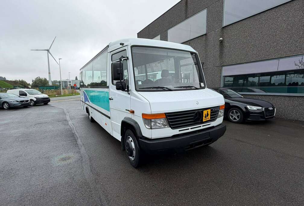 Mercedes-Benz 0813 (Stock ID 42127)
