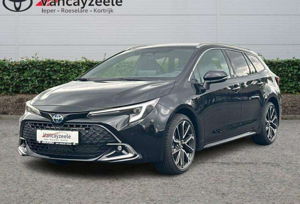 Toyota TS Premium+cam+nav+sens V&A