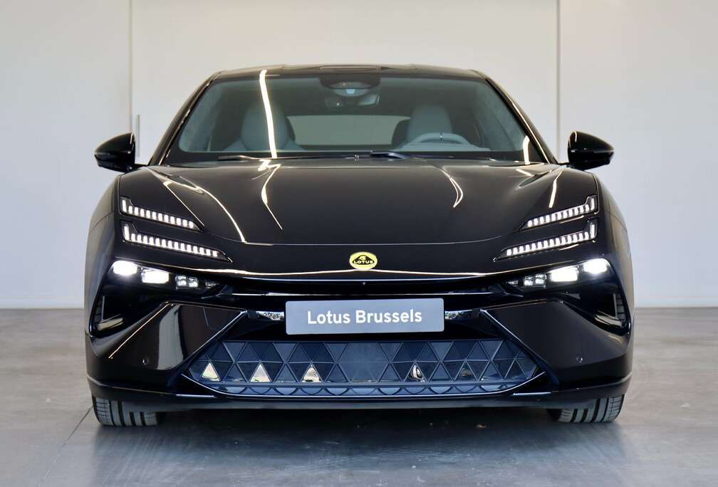 Lotus Lotus Emeya - NEW