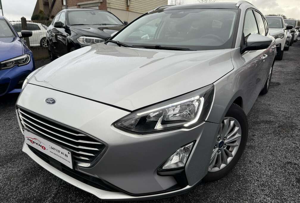 Ford Focus 1.0 hybrid panodak 12 Maanden waarborg