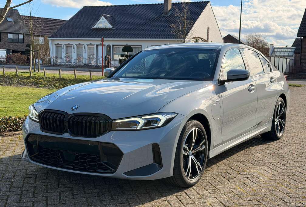BMW e Facelift * M Sport Pack * Plug in Hybride *