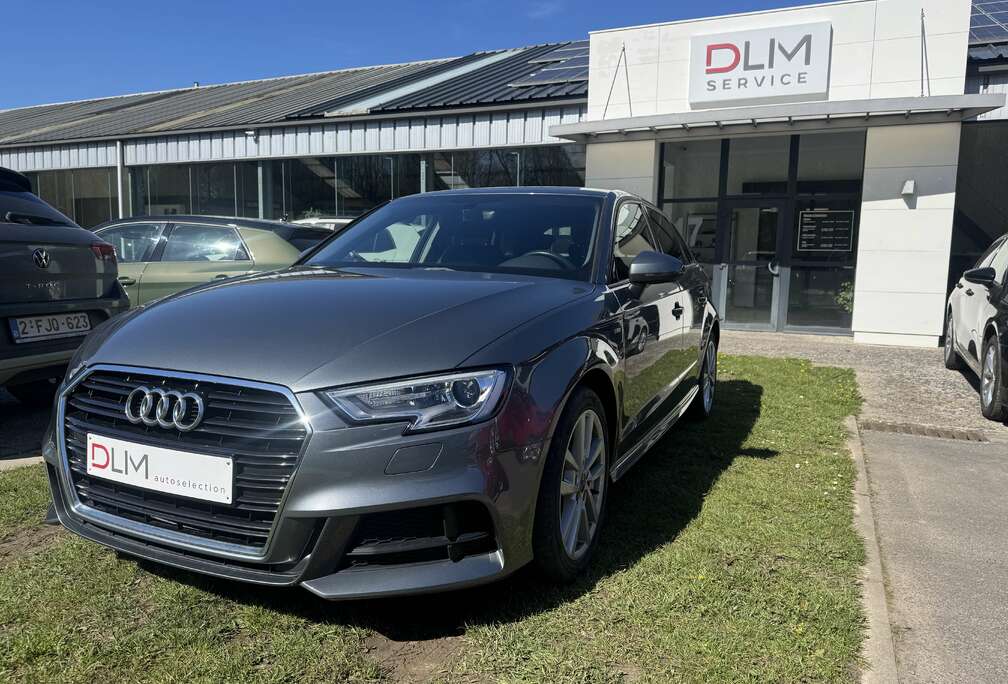 Audi A3 Sportback 1.6 TDi Ambition S line