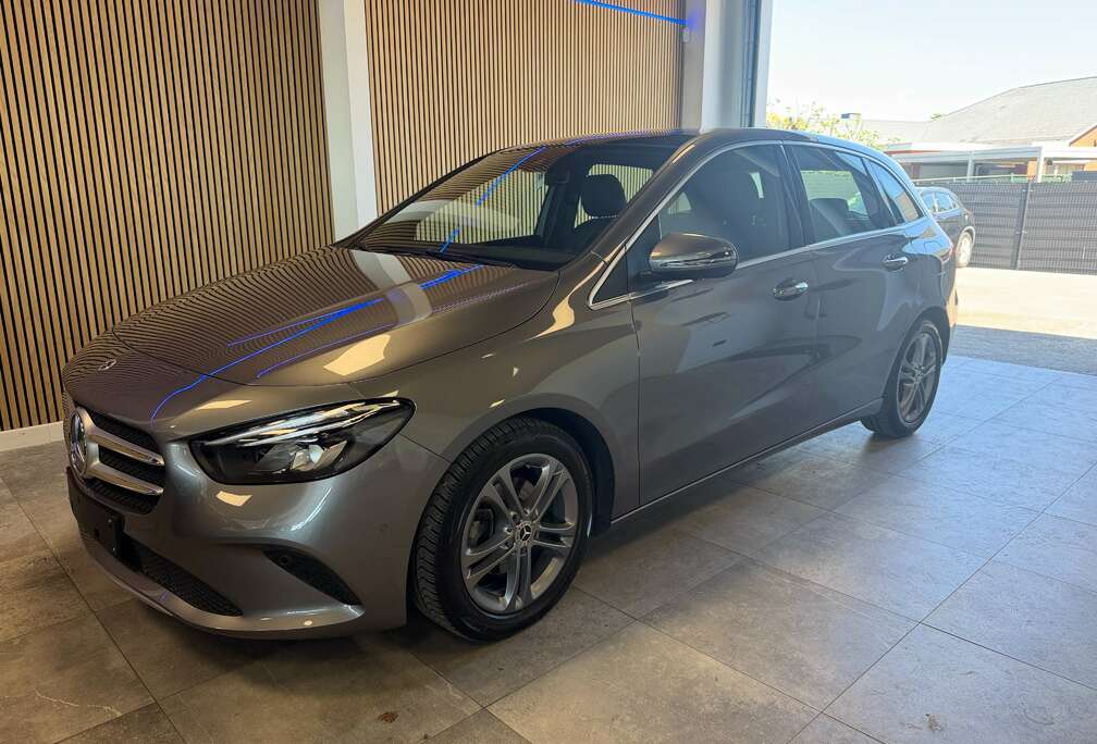 Mercedes-Benz B 180 Business Solution