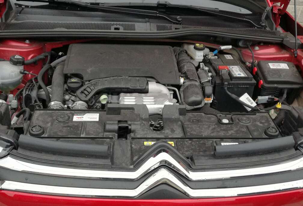 Citroen C4 1.2 PureTech Max S