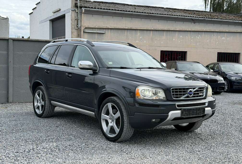 Volvo 2.4 D5 AWD R-design Geartronic *7 SEATS *200 PK*XENON*LEDER*MEMORY*