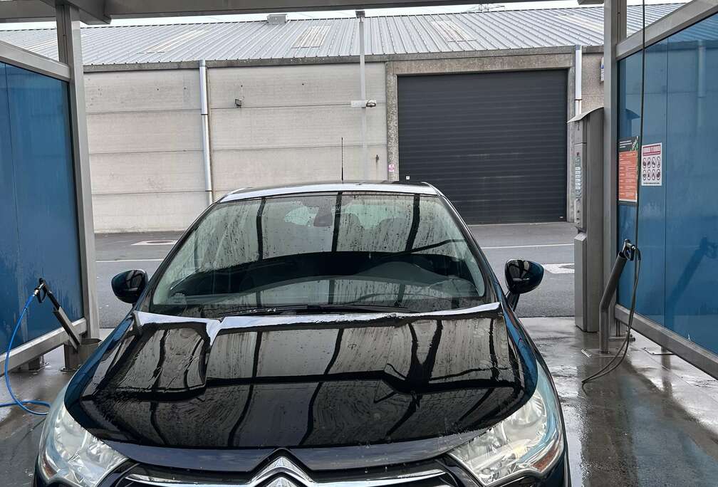 Citroen VTi 95 Attraction