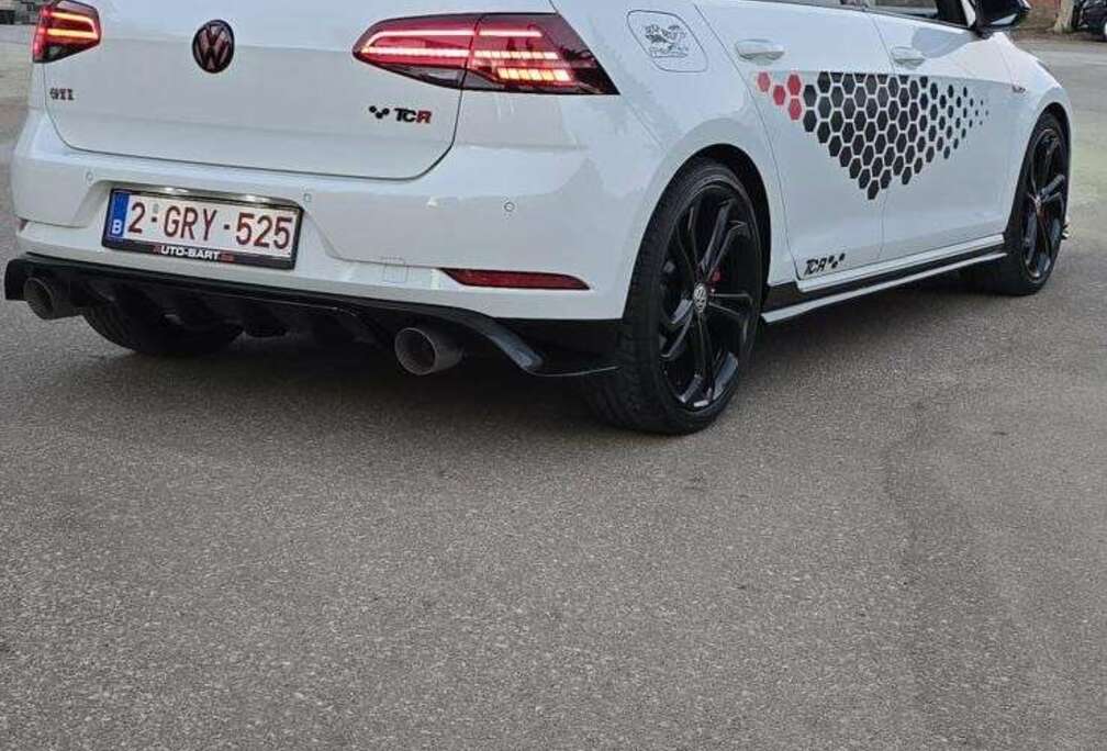Volkswagen TCR 2.0 TSI OPF DSG