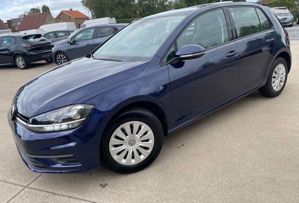 Volkswagen 1.0 TSI Trendline GPS + Camera + APP Connect