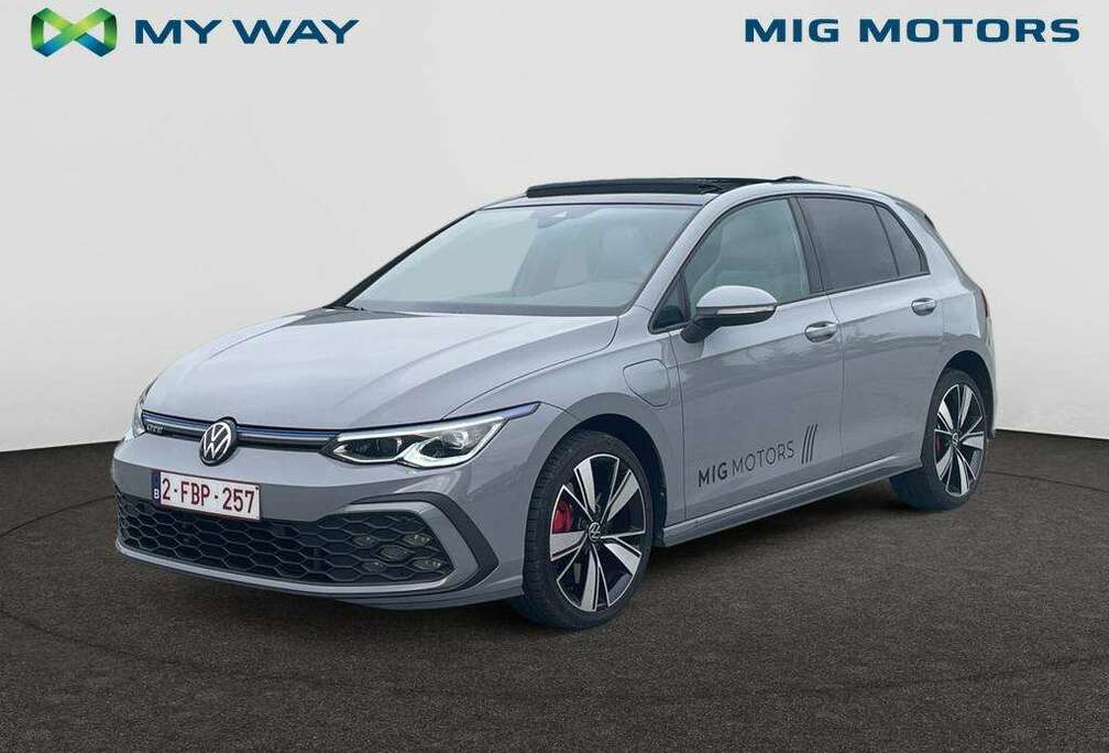 Volkswagen (245 pk) 1.4 TSI Plug-in Hybride /// Open-dak elektrisch /// Verwarmde- en verkoelde zetels /// Elektrische zetels met ge