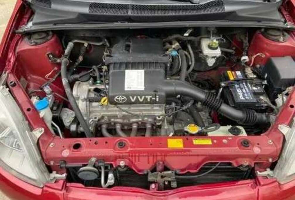 Toyota 1.0i 16v Linea Sol