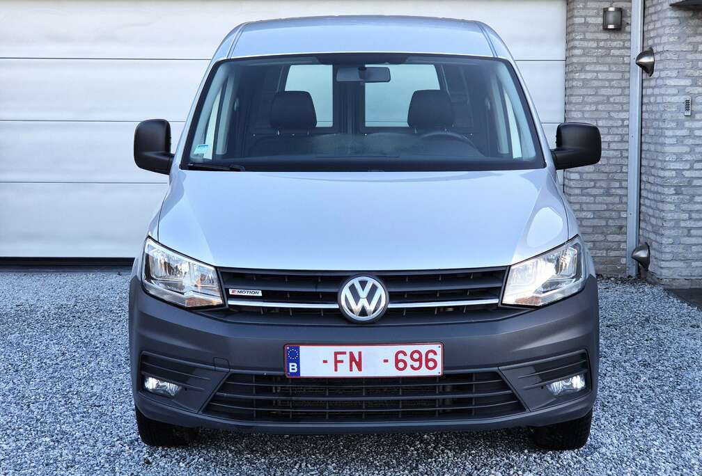 Volkswagen Maxi 2.0TDI 122 4Motion 4x4 in Unieke Staat
