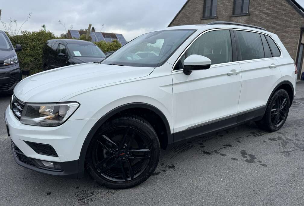 Volkswagen Tiguan 1.5 TSI / CAR-PLAY / EXTRA ZOMERSET