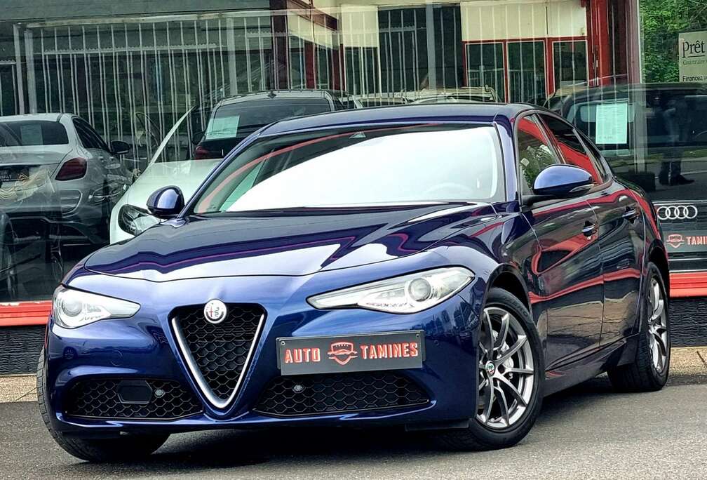 Alfa Romeo 2.2 JTDm Sport / Aut. / 1er Main / Cuir / Navi ...