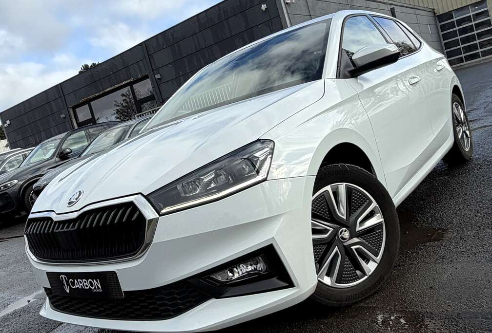 Skoda 1.0 TSI Luxe Clever+ KEYLESS/COCKPIT/CAMERA/CRPLAY