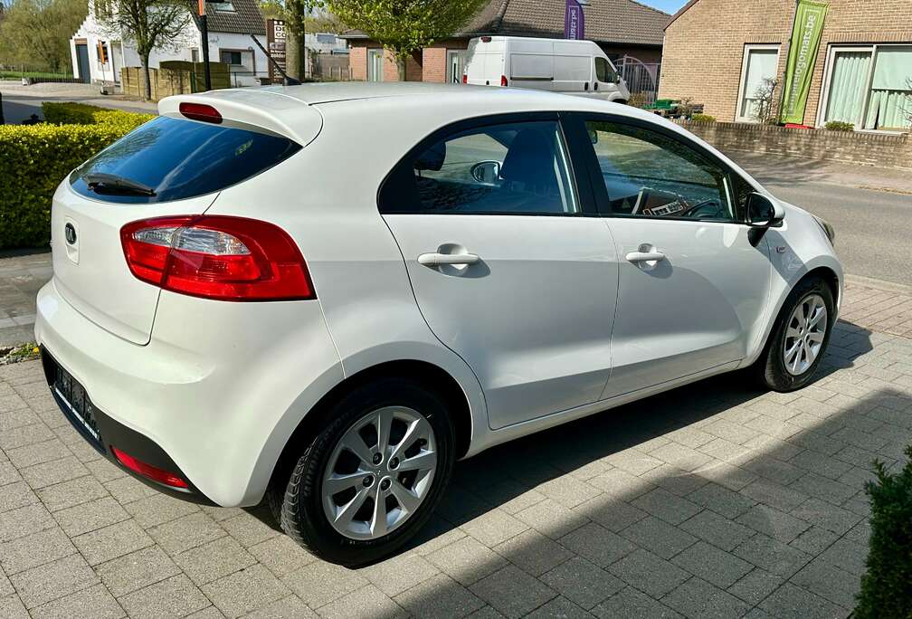 Kia Rio 1.2i World Edition ISG