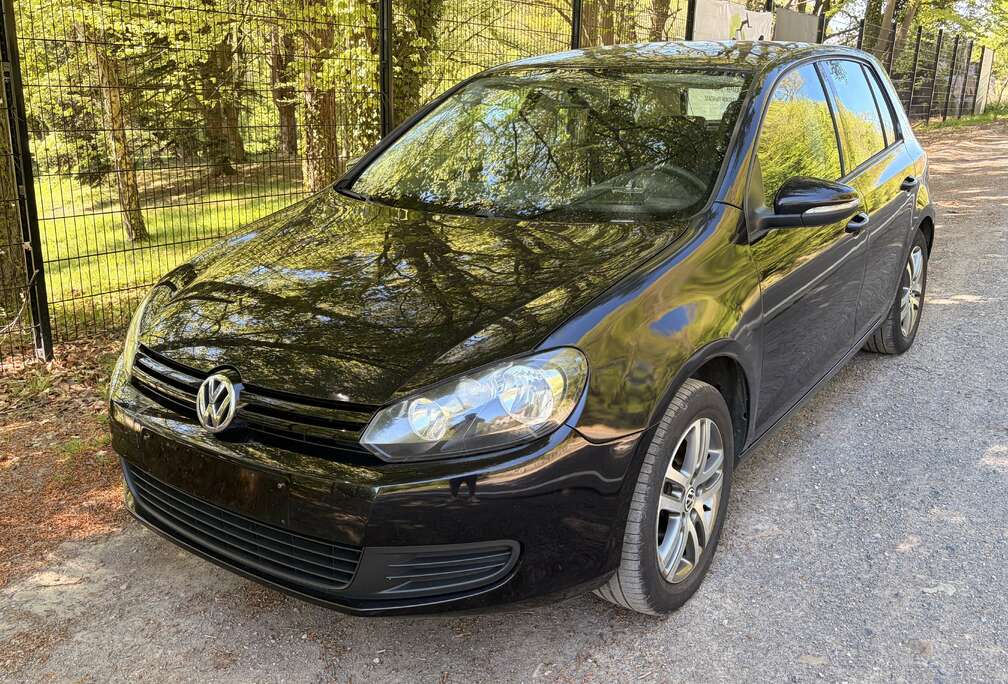 Volkswagen 1.4i 16v Trendline prête à immatriculer