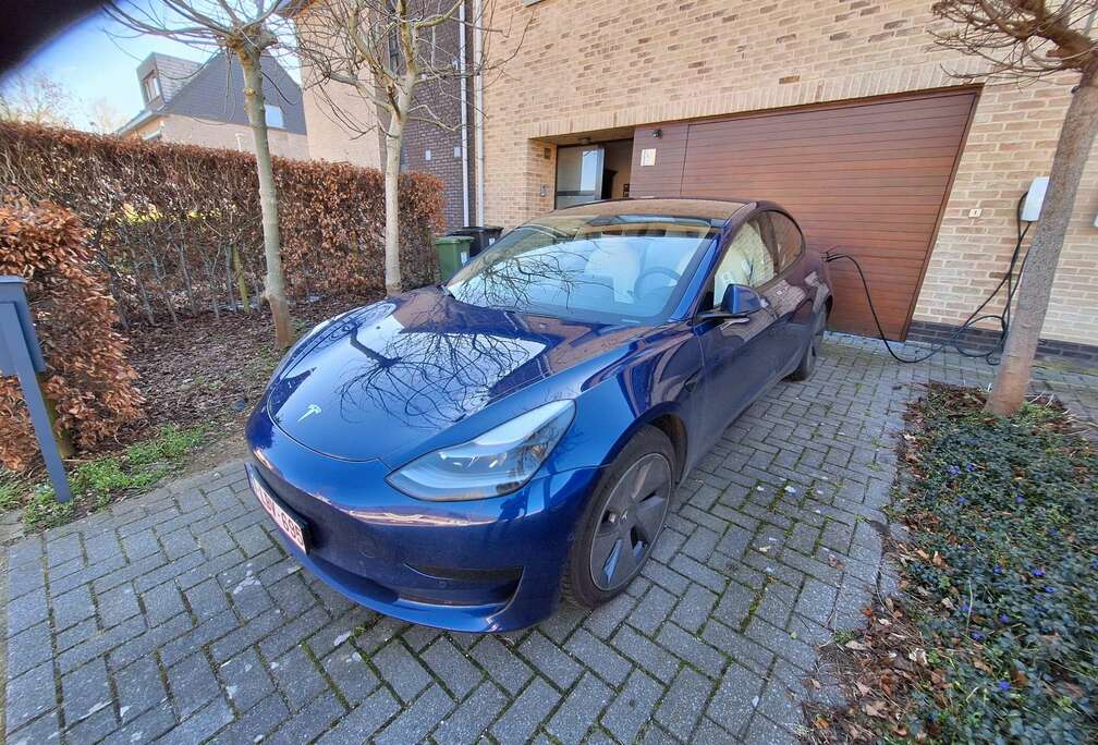 Tesla Model 3 55 kWh Standard Plus