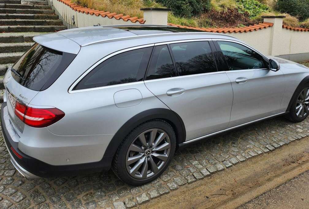 Mercedes-Benz E 220 d 4Matic T All-Terrain 9G-TRONIC Exclusive