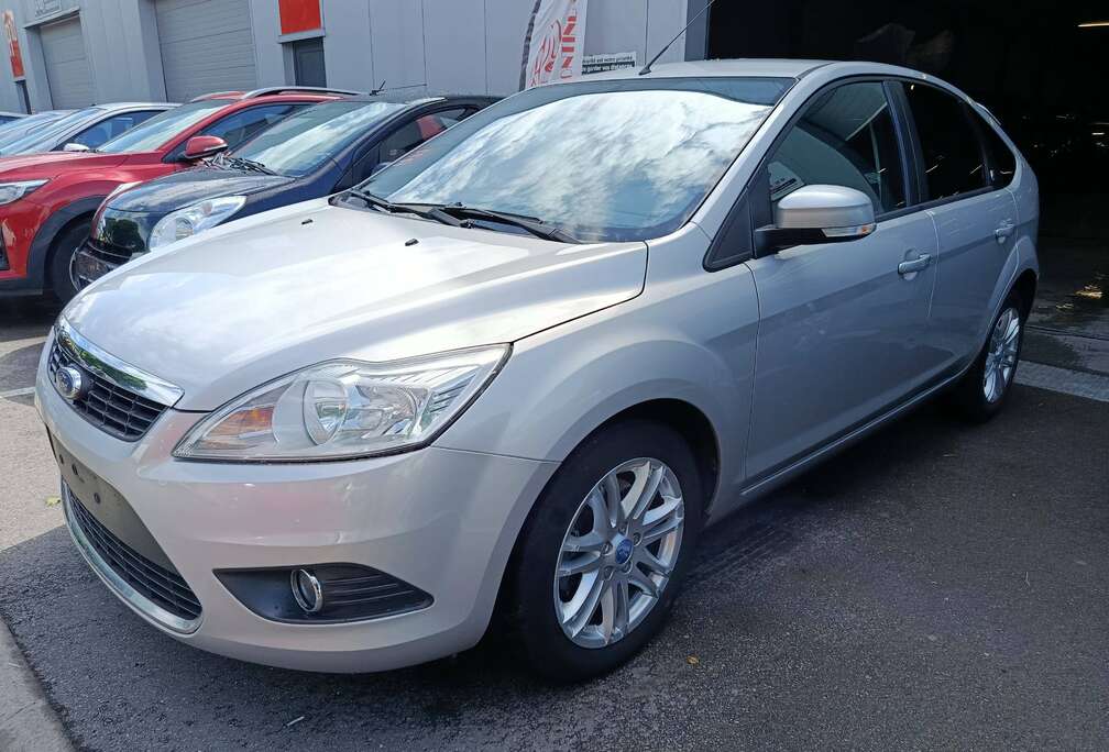 Ford Focus 2.0 TDCi Ghia Automatique