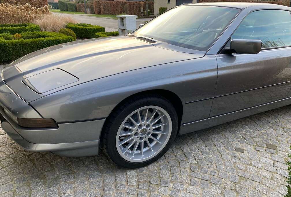 BMW 850Ci (850i)
