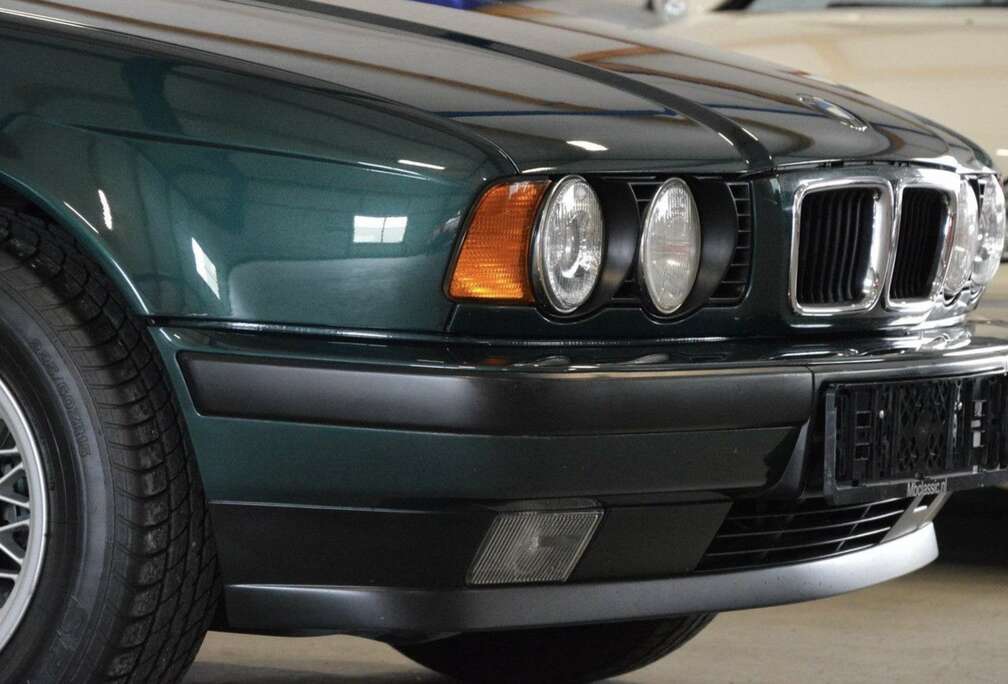 BMW BMW E34 530iA V8 – 1993 – 103.000 km – Carnet BMW