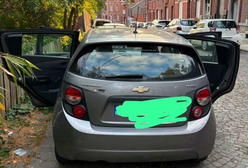 Chevrolet hatchback 1.2i L