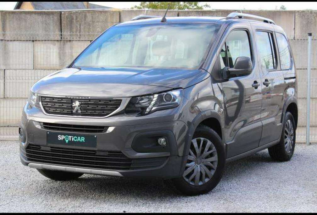 Peugeot Allure -GPS-CARPLAY-P.SENS-GRI