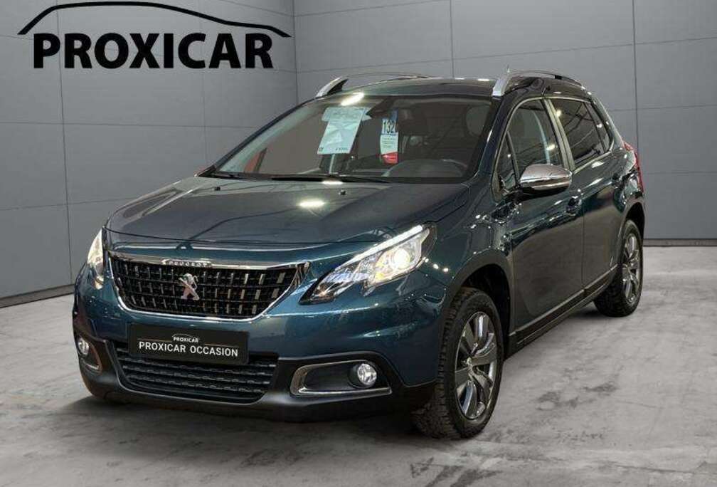 Peugeot Style 1.2i 82cv Verte Carplay*Capteur*GPS