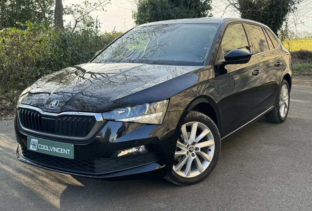 Skoda AUTOMATIQUE// CARPLAY // ETAT NEUF