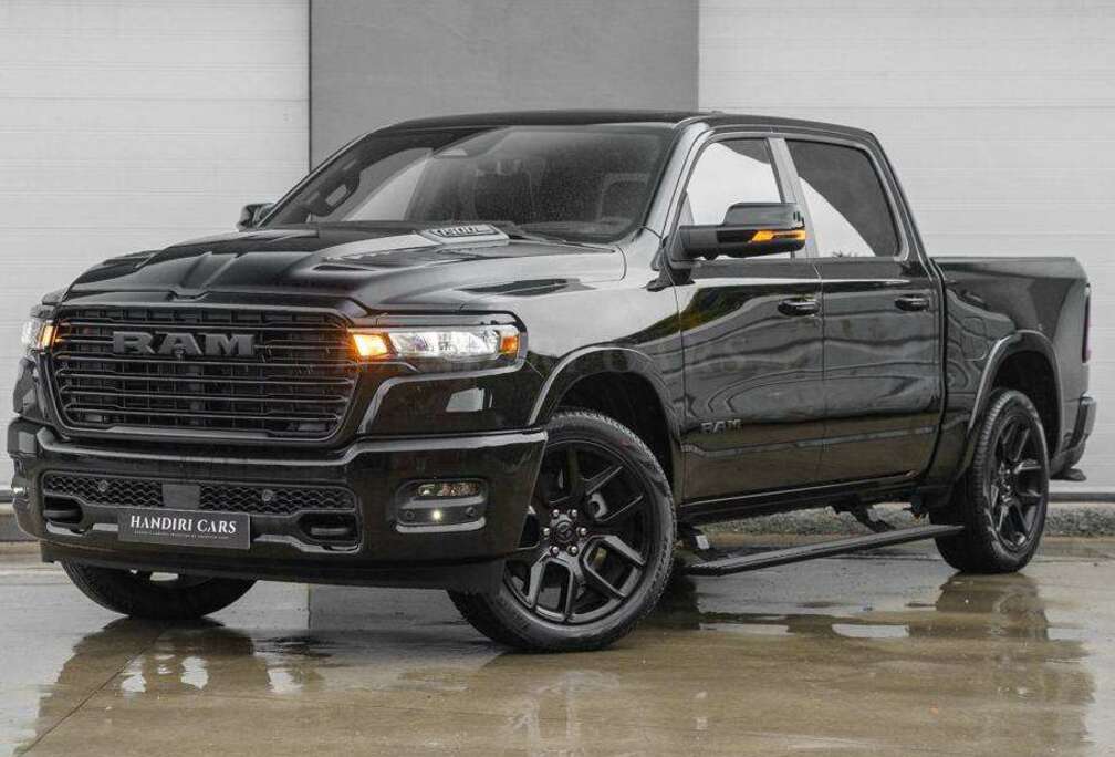 Dodge 2025 Laramie € 80000 +MY7 POWER RUNNING BOARDS