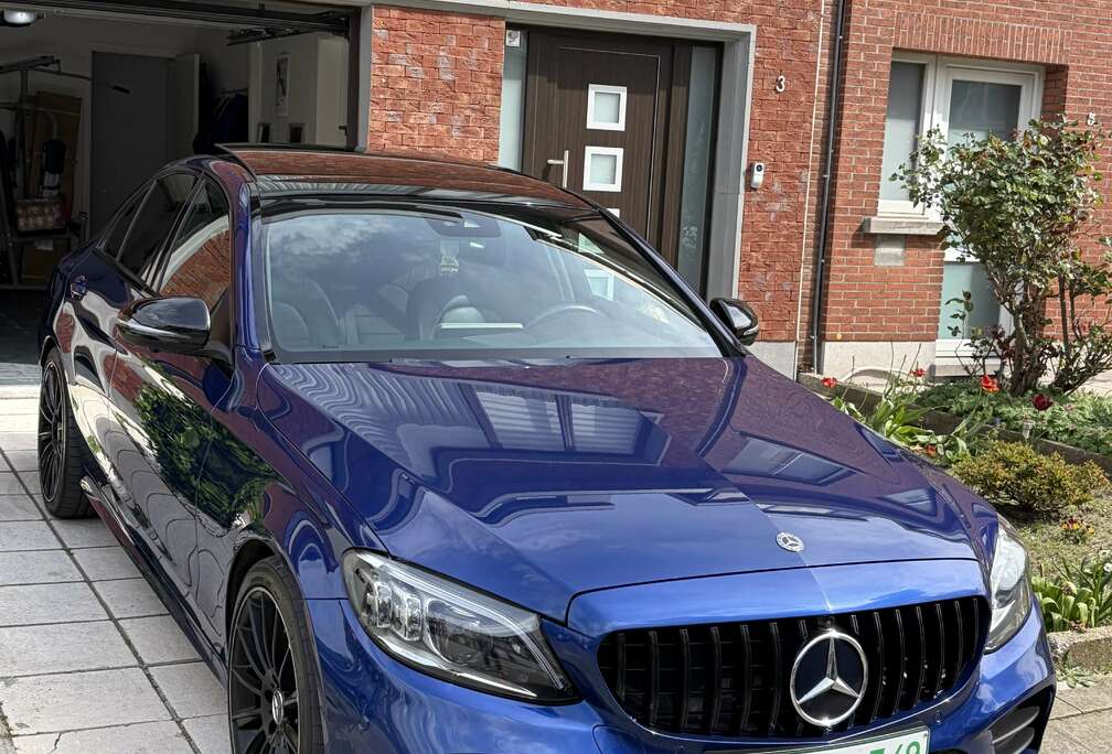 Mercedes-Benz d 9G-TRONIC AMG Line