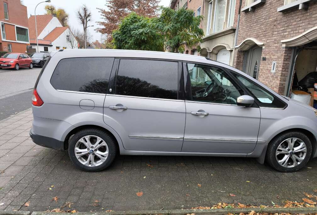 Ford Galaxy 2.0 TDCi DPF Aut. Ghia