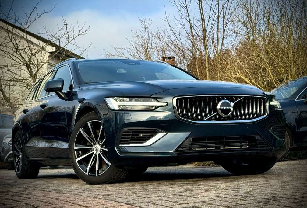 Volvo 2.0 T6 AWD PHEV Plus Bright