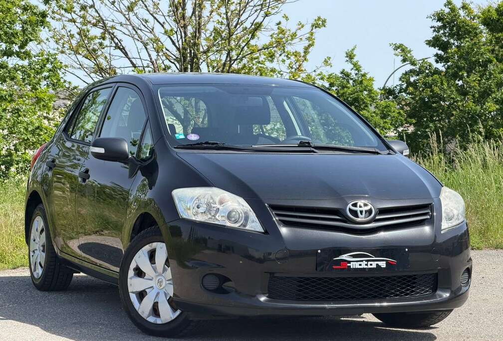Toyota 1.4i VVT-i  ROULE PARFAITEMENT