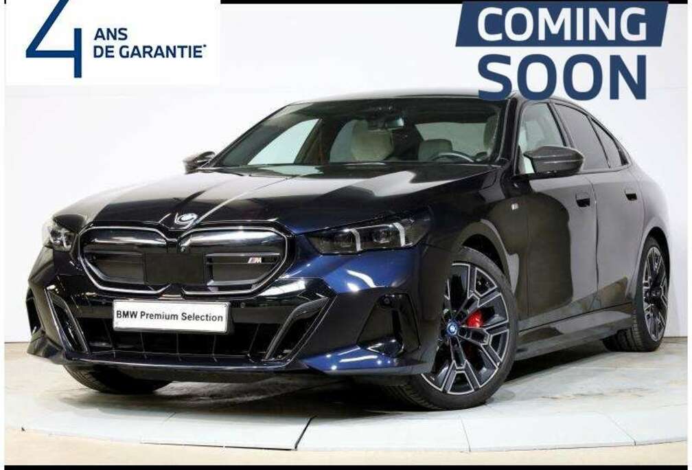 BMW M60 xDrive Berline Kit M Sport