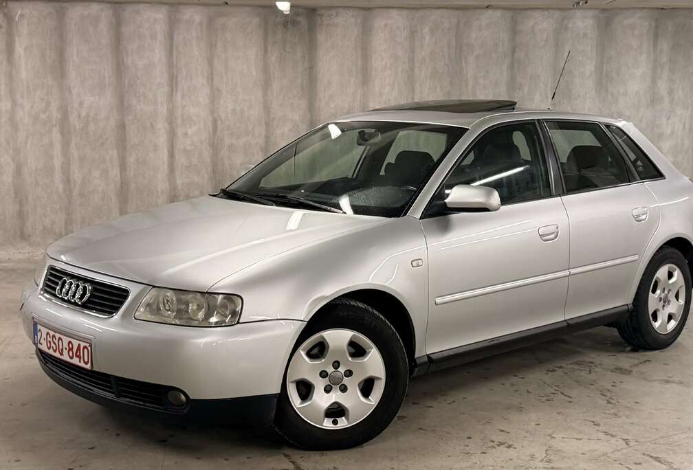 Audi 1.8i Ambiente