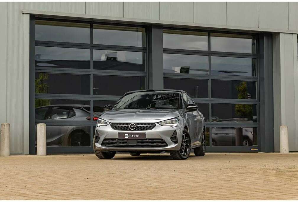 Opel 1.2 Benz. - 100 PK - GS - Apple CarPlay - Airco  -