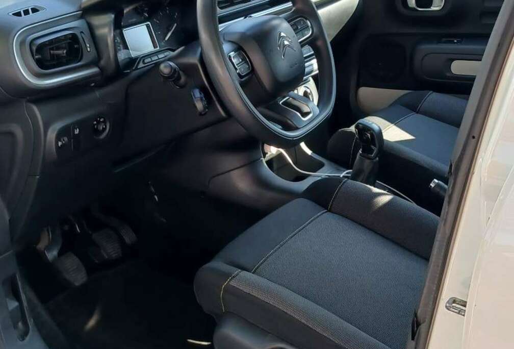 Citroen 1.1i Vitamin