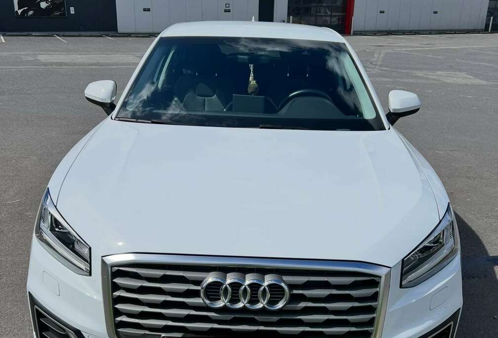 Audi 1.0 TFSI ultra S tronic sport