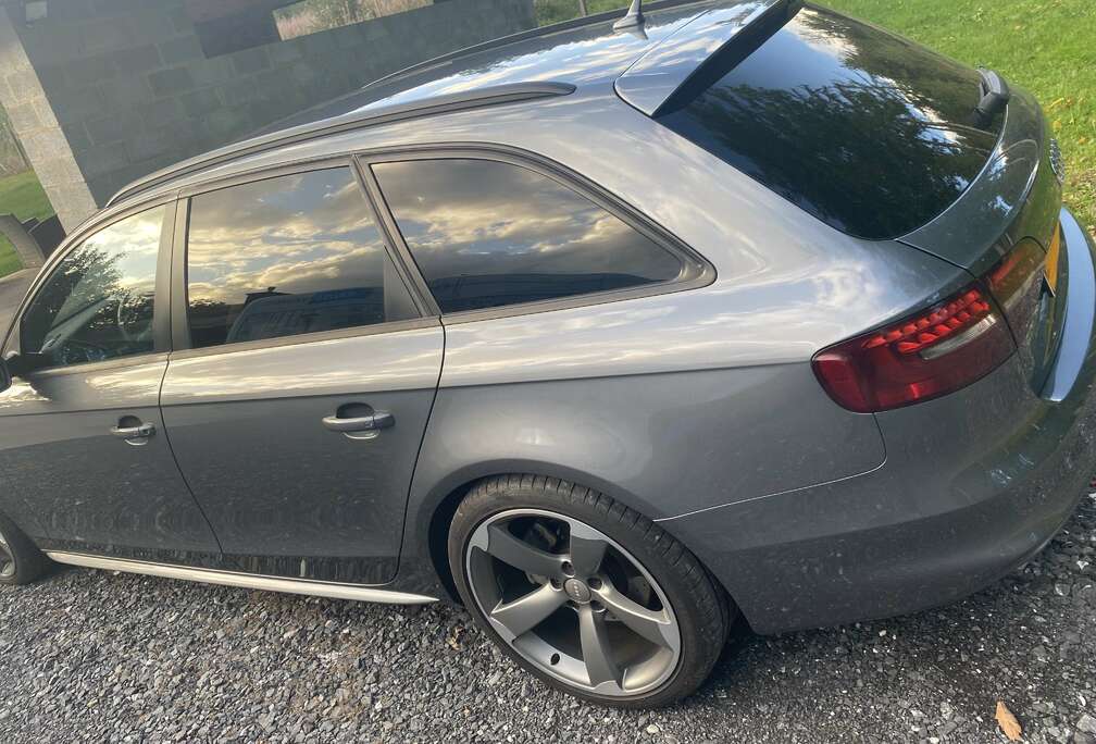 Audi Avant 2.0 TDi Quattro S line